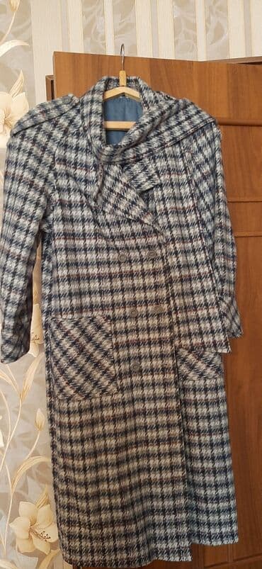 плащи от дождя: Продаю пальто НОВОЕ, драповое. Производство Россия. Размер 48-50 — 2