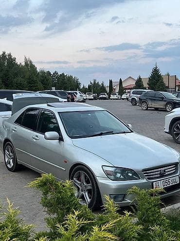 Lexus: Lexus IS: 2001 г., 2 л, Автомат, Бензин, Седан — 1