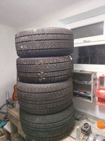 Шины Зима Разноширокие. Резина На 20 диски. Стояли на БМВ Х5 Состояние at lalafo.kg Шины Зима Разноширокие. Резина На 20 диски. Стояли на БМВ Х5 Состояние
