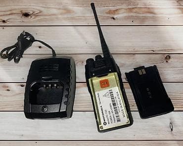 samsung 72: Рация Motorola PD-7300 Мощность 18W. Частоты 400-470MHZ до 10км — 2