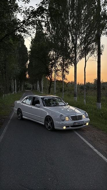 Mercedes-Benz E-Class: 2000 г., 5.4 л, Автомат, Бензин, Седан — 1