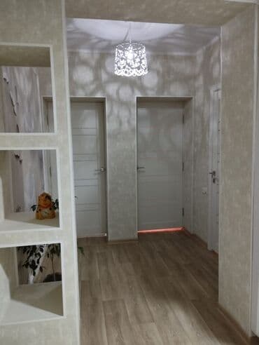 дома на продажу бишкек: 80 м², 3 бөлмө, Брондолгон эшиктер, Евроремонт, Унаа токтотуучу жай — 8