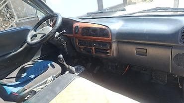 хундай старекс 1: Жеңил жүк ташуучу унаа, Hyundai, Стандарт, 2 т, Колдонулган — 2