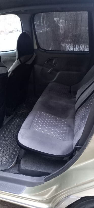 дайхатцу yrv: Toyota Yaris Verso: 2001 г., 1.5 л, Механика, Бензин, Универсал — 3