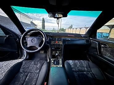 infinity fx35: Mercedes-Benz E-Class: 1995 г., 3.2 л, Автомат, Бензин, Седан — 9