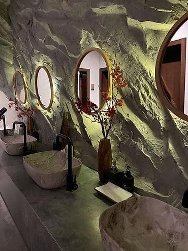 абой стена: Декоративные работы под ключ: скалы, барельеф, роспись стен — 4