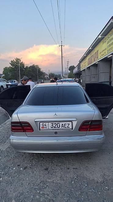 m 111: Mercedes-Benz E-Class: 2001 г., 3.2 л, Автомат, Бензин, Седан — 10