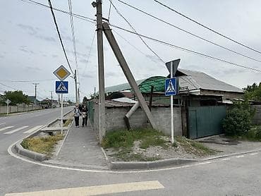 Срочно срочно Продаю дом,участок для бизнеса. На первом линии 6 соток