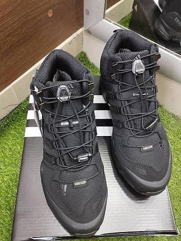 Эркектердин кроссовкасы, 41, 42, 43, Adidas, Жаңы, түсү - Кара, Өзү алып кетүү, Акылуу жеткирүү
