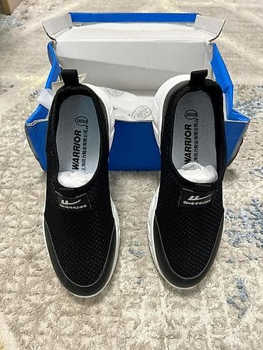 warrior: Продаются кроссовки абсолютно новые с этикеткой, заказывали из Китая — 3