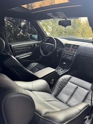 Mercedes-Benz C-class AMG: 1996 г., Автомат, Бензин, Седан — 10
