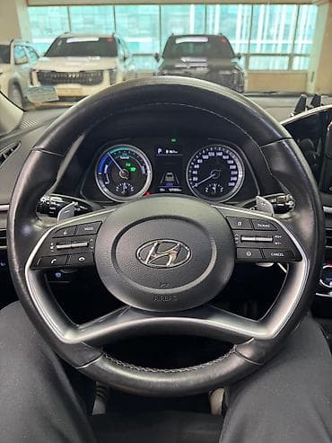 hyundai kona: Hyundai Sonata: 2022 г., 2 л, Автомат, Гибрид, Кроссовер — 5