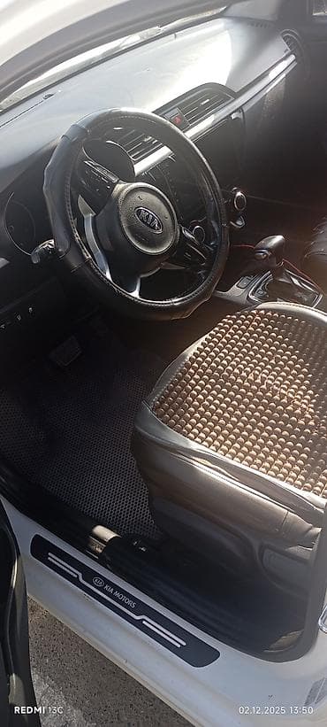 smart forfour: Kia Rio: 2017 г., 1.5 л, Автомат, Бензин, Седан — 8