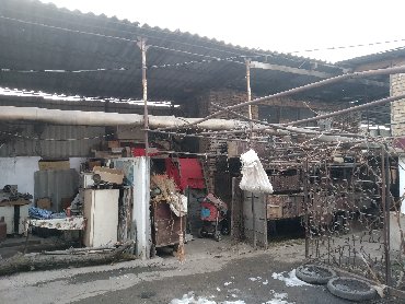 недостроенный двух этажный дом: Дом, 220 м², 6 комнат, Собственник — 4