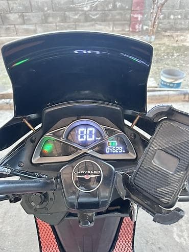 електроный мапет: Макси-скутер 150 куб. см, Бензин, Б/у — 6