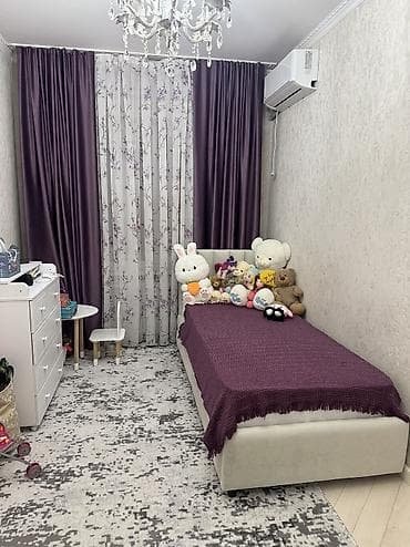 sofa bed: Детская односпальная кровать, Б/у, Для девочки, Для мальчика, С бортиком, С матрасом — 1