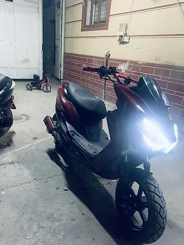 mazda 3: Скутер/максискутер в спортивном стиле - Кузов: агрессивный дизайн — 2