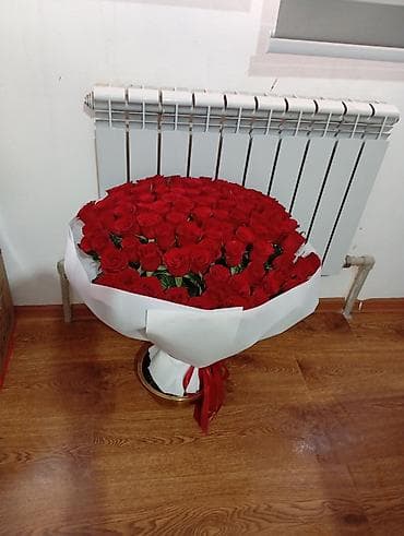 Срочно продаю очень красивую 101 розу, отдам за 5000