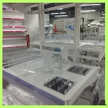 с полкой: Аксессуары для магазинов — всё для удобной, аккуратной и продающей — 9