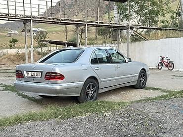 стоп на мерс: Mercedes-Benz E-Class: 2000 г., 2.2 л, Механика, Дизель, Седан — 6
