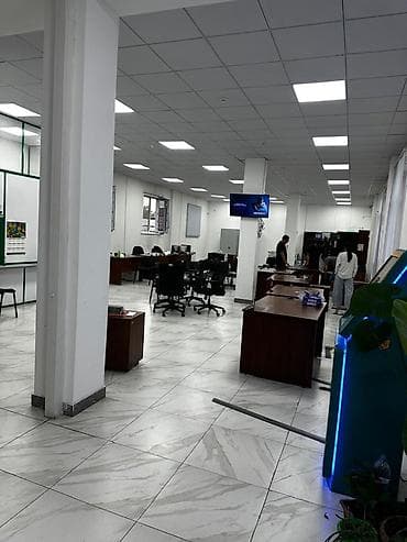 помошения: Аренда офисов, 190 м², С отдельным входом — 4