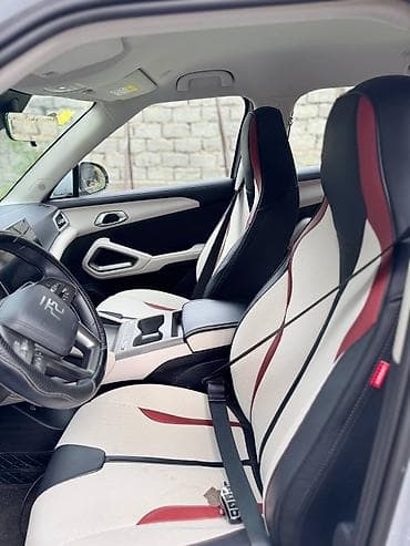wuling mini ev: BYD Yuan Up: 2025 г., 0.1 л, Автомат, Электромобиль, Кроссовер — 8