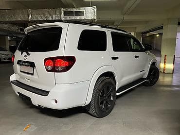 range over: Toyota Sequoia: 2018 г., 5.7 л, Автомат, Бензин, Внедорожник — 5