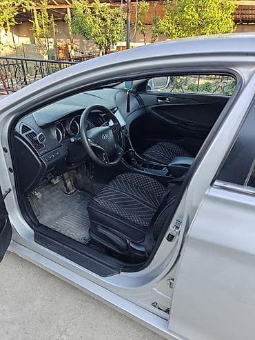 mercedes e500: Hyundai Sonata: 2011 г., 2 л, Автомат, Газ, Седан — 6