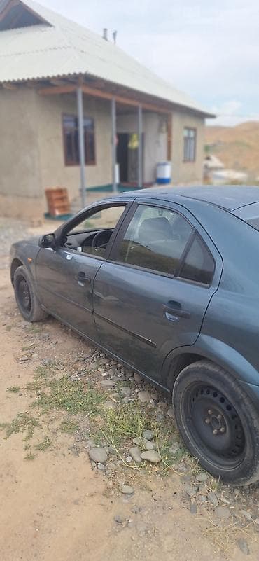 w210 430: Ford Mondeo: 2002 г., 1.8 л, Механика, Бензин, Седан — 4