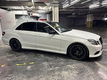 audi a7: Mercedes-Benz E-Class: 2012 г., 1.8 л, Автомат, Бензин, Седан — 4