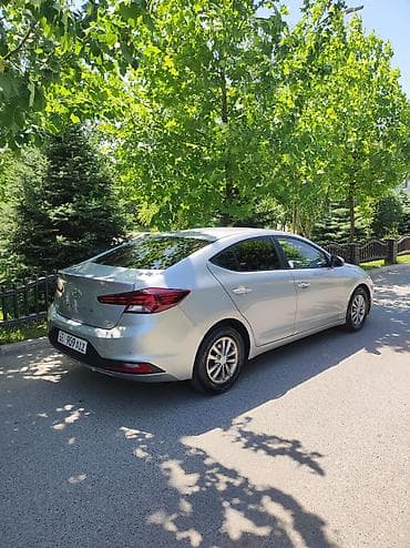 q7 audi: Hyundai Avante: 2019 г., 1.6 л, Вариатор, Бензин, Седан — 2
