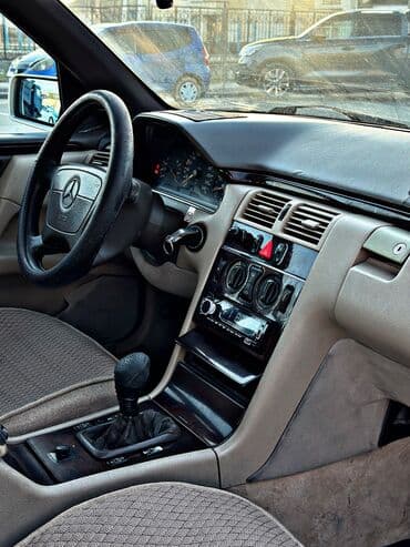 e34 2 5: Mercedes-Benz E-Class: 1997 г., 2 л, Механика, Бензин, Седан — 3