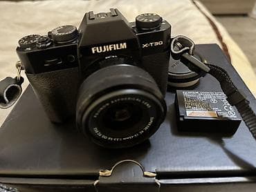 Видео байкоо: Fujifilm X‑T30 с объективом XC 15–45mm f/3.5–5.6 OIS PZ Состояние — 3