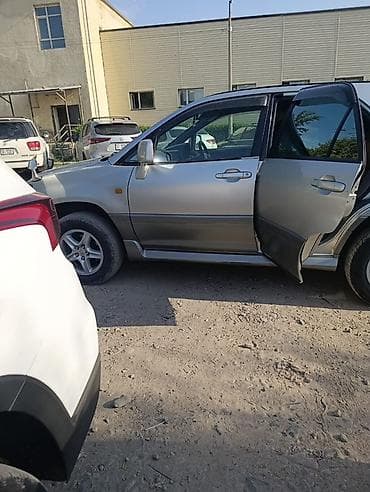 авто жак: Toyota Harrier: 1998 г., Кроссовер — 3