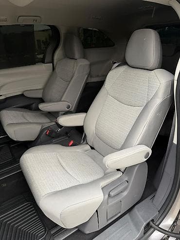 hyundai h 1: Toyota Sienna: 2021 г., Гибрид, Минивэн — 6