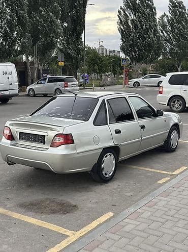 bcd com: Daewoo Nexia: 2008 г., Механика, Бензин, Седан — 1