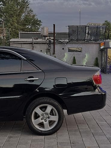 классические автомобили: Toyota Camry: 2005 г., 2.4 л, Автомат, Бензин, Седан — 8