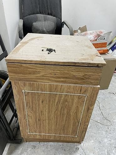 монтаж мебели: Прикроватная тумба, Без зеркала, цвет - Коричневый, ЛДСП — 1