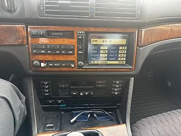 голиф 2: BMW 5 series: 2000 г., 2.5 л, Механика, Бензин, Седан — 9