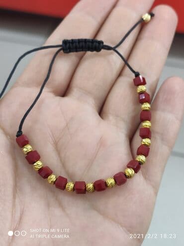 красная нить с золотом 585: Очень красивый Браслет с камушками Гранат Серебро под желтого золото — 2