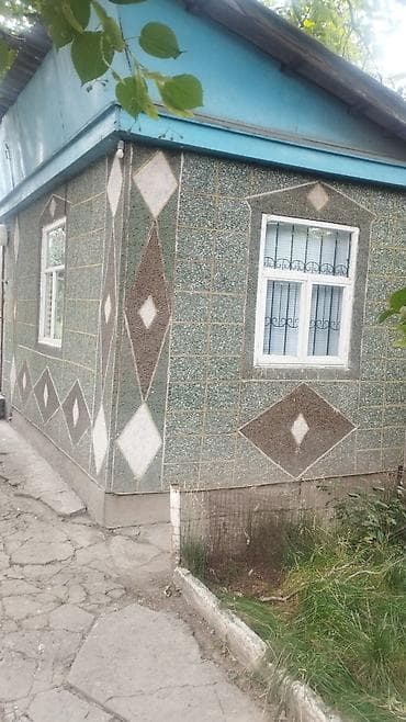 купить дом киргизия 1: Продаю дом с участком 8 соток и хоз.постройками в Ананьево. Жилой дом — 5
