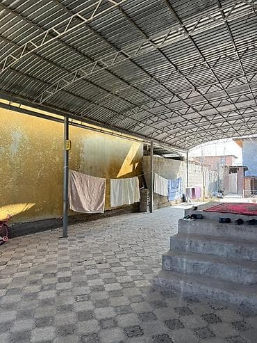 красный страйтел: ID008 📍Срочно продаётся кирпичный дом в районе Ак-Ордо2 🖋️площадь — 10