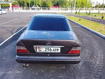 w210 капот: Mercedes-Benz W124: 1992 г., 3 л, Ручные, Бензин, Седан — 6