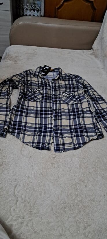 форма сборной кыргызстана по футболу: Балдар топиги, көйнөк, Жаңы — 2