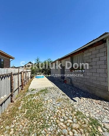 Кыймылсыз мүлк: 🏠Продается дом в с. Сокулук 🟡Комнаты: 3 🟡Участок: 7 соток — 6