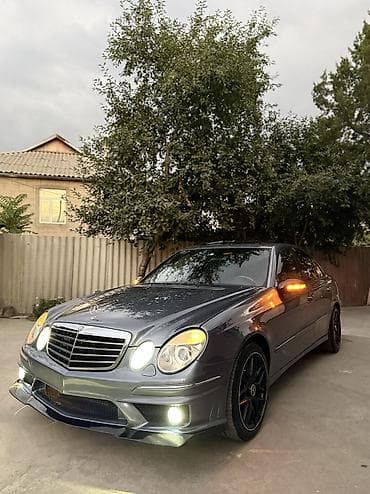 Продажа авто: Mercedes-Benz E-Class: 2003 г., 5 л, Автомат, Бензин, Седан — 3