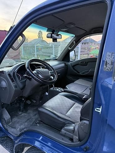 бетонирование двора: Легкий грузовик, Hyundai, Стандарт, 2 т, Б/у — 6