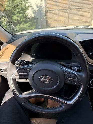 Hyundai Sonata: 2019 г., 2 л, Автомат, Бензин, Седан — 9