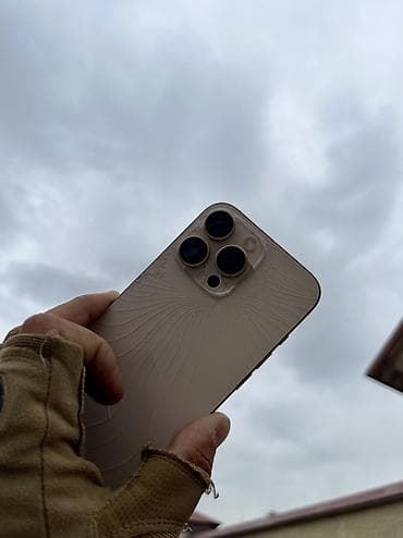 вафельница 7 в 1: IPhone 16 Pro Max, Б/у, 256 ГБ, Desert Titanium, Защитное стекло, Чехол, 89 % — 2