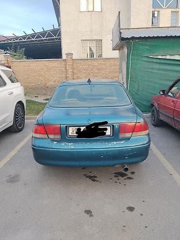 Mazda 626: 1993 г., 1.8 л, Механика, Бензин, Седан — 2